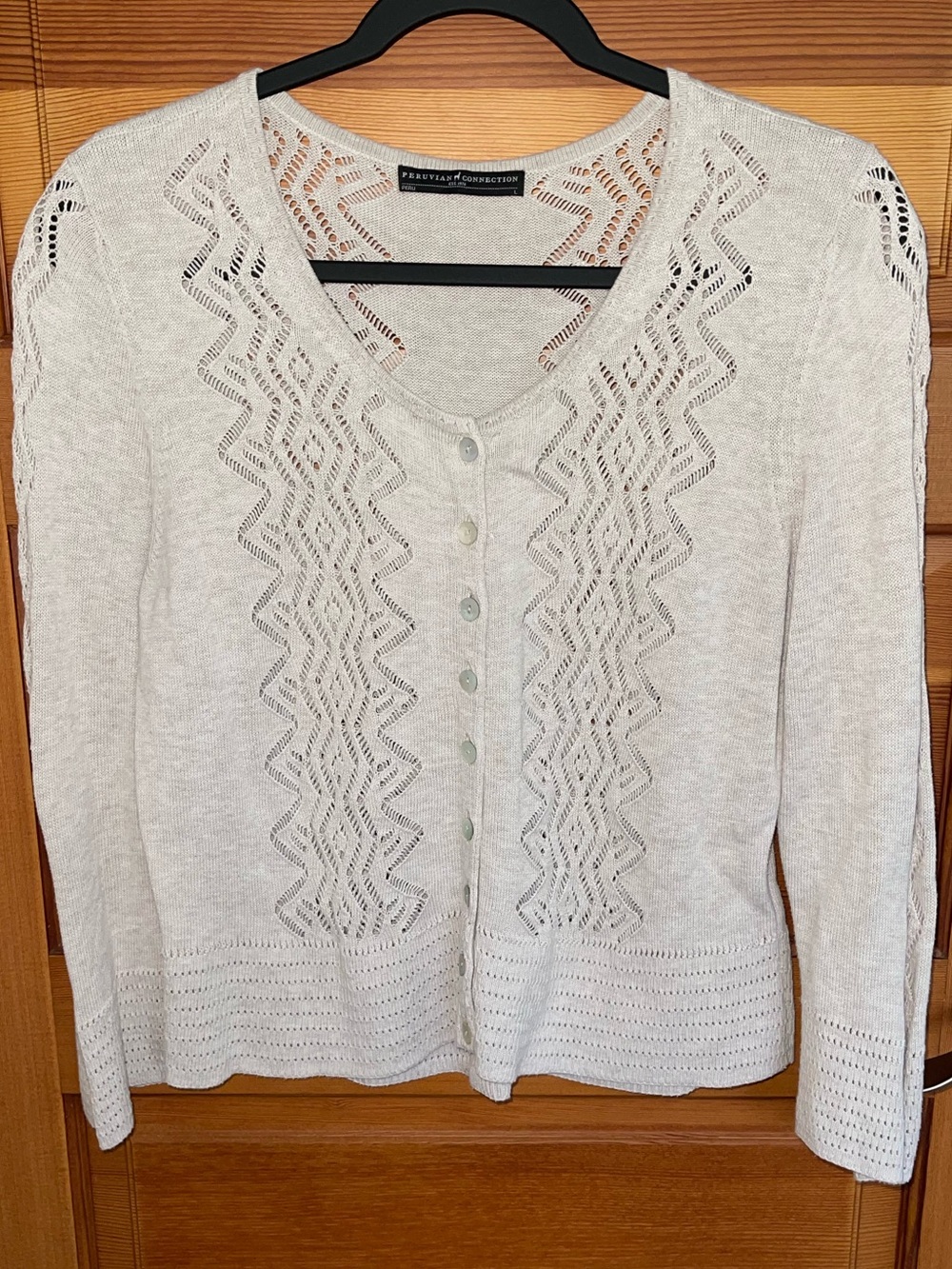 Peruvian Connection Light Cream/Beige Pointelle V-Neck Cardigan - EUC - Large